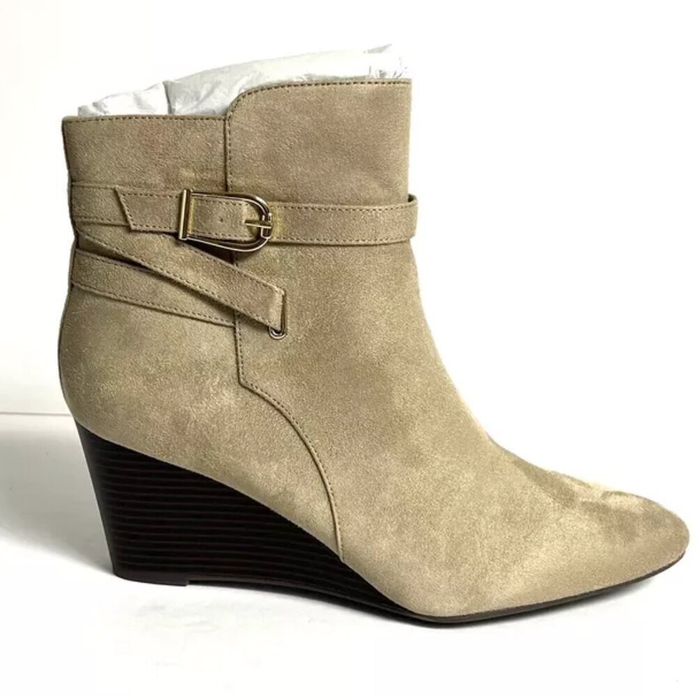 Life Stride Women’s Gio Beige Ankle Boots Size 11M